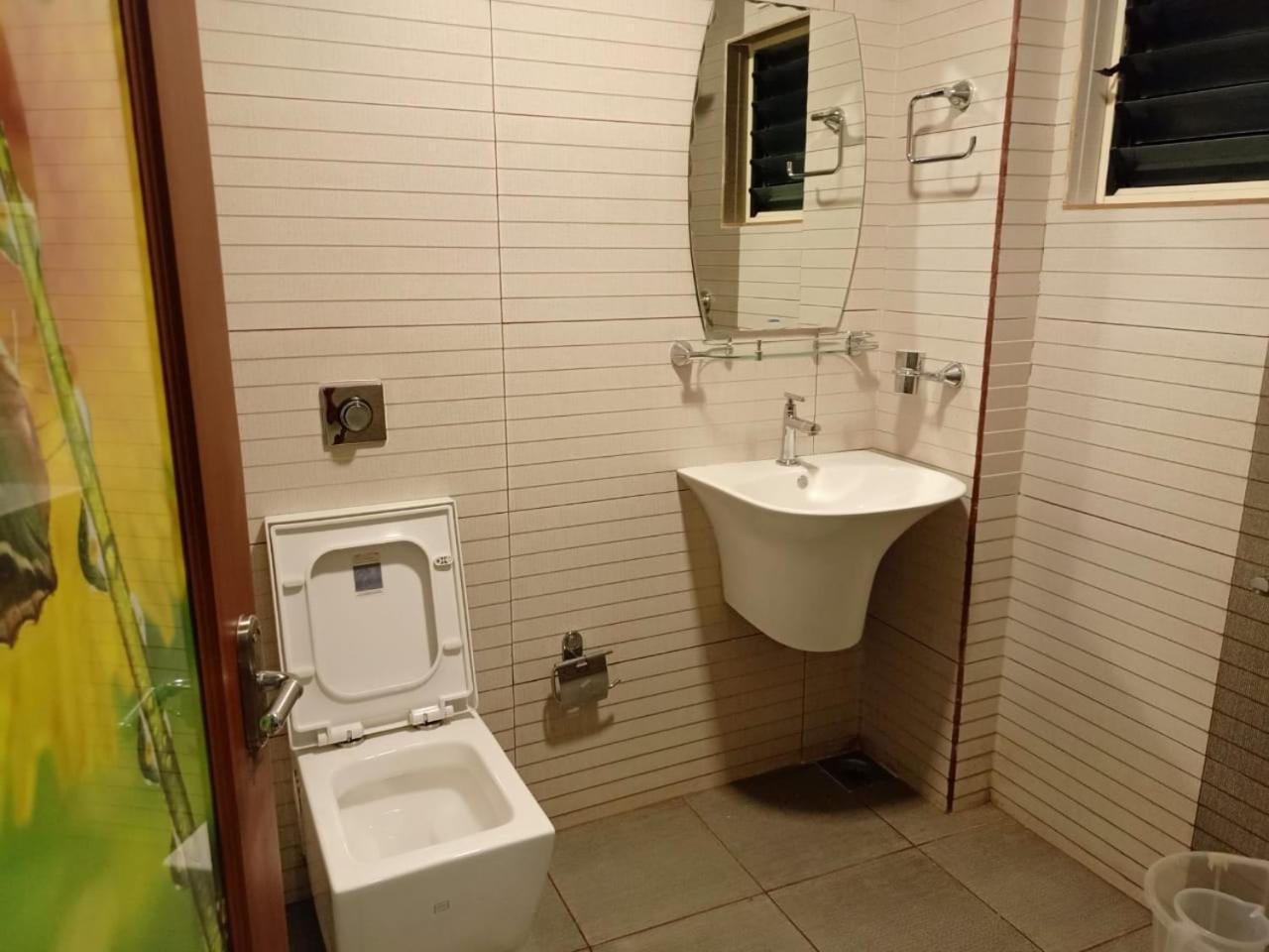 Hotelgurubhavan Муннар Экстерьер фото