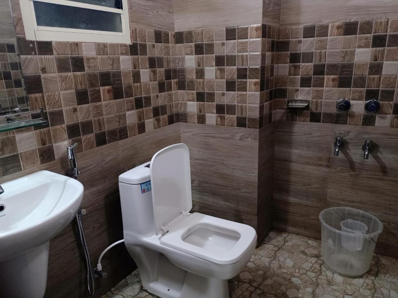 Hotelgurubhavan Муннар Экстерьер фото